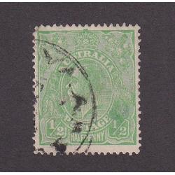 (DA1170) AUSTRALIA · 1918: used ½d yellowish-green KGV defin (LM Wmk) with THIN FRACTION BAR AT RIGHT variety BW 65E(5)s · small thin and a 'weak' NW corner but quite presentable if you are after an example · c.v. AU$250 (2 images)