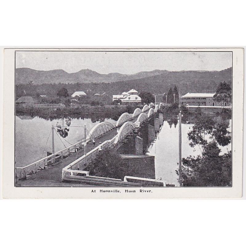 (FE1057) TASMANIA · c.1905: unused divided back card by J.W. Beattie w/view AT HUONVILLE, HUON RIVER in fine condition