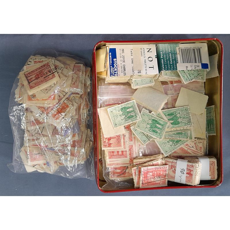 (GG1204B) AUSTRALIA · biscuit tin well-filled with mostly used 1932/40 commemoratives on and off paper · includes a lot of 1d AIF · status for finding varieties, etc. unknown · clean lot with many, many, many 100s