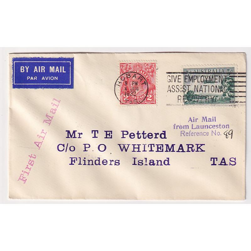 (SS1213) AUSTRALIA · 1932: attractive cover carried on first air mail flight Launceston / Flinders Island by L. Johnson · AAMC #267 · despatch and arrival b/stsamps · c.v. AU$60