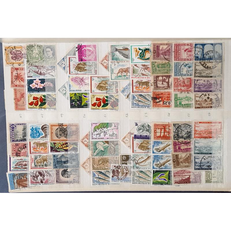 (ST1100A) FRENCH COLONIES · s/book housing an accumulation of approx.800 M/U stamps from various colonies such as NIGER, INDO-CHINA, SOMALIA, NEW HEBRIDES, MARTINIQUE, etc. · very little if any duplication · see full description (12 images)