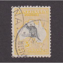 (ST1155) AUSTRALIA · 1917: nicely used 5/- grey-black & pale yellow Roo (3rd Wmk) with variety SHADING BREAKS IN BIGHT (pos.R/22) BW 44Dn · pencilled annotation on verso o/wise in excellent to fine condition ...... see both largest images · c.v. AU$450