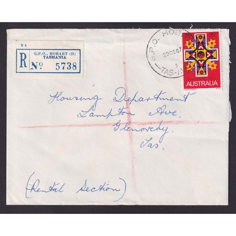 (ST1586) AUSTRALIA · 1967: registered cover in excellent condition with single 25c 1967 Xmas commemorative paying the 5c postage + 20c registration fee · uncommon