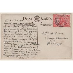 (WS15062) TASMANIA · 1906: real photo card with a view of the magnificent STRAHAN POST OFFICE · mailed from there to Hastings with 1d Pictorial franking · excellent condition (2 images)